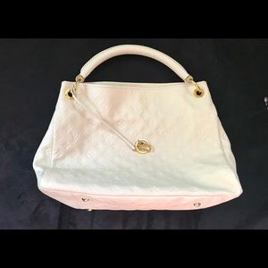 LOUIS VUITTON MM MONOGRAM EMPREINTE HANDBAG